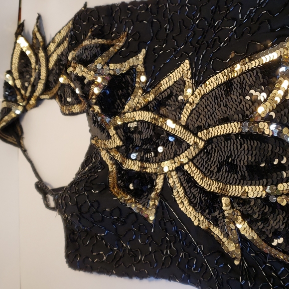 Vintage SZ6  black beaded silk with gold  Sequent leaves.    E98 - Picture 4 of 12